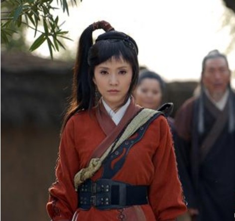  p data-id="gnyu2nokb8">铁飞花是一位乐观,自信的草根女子,具有断案