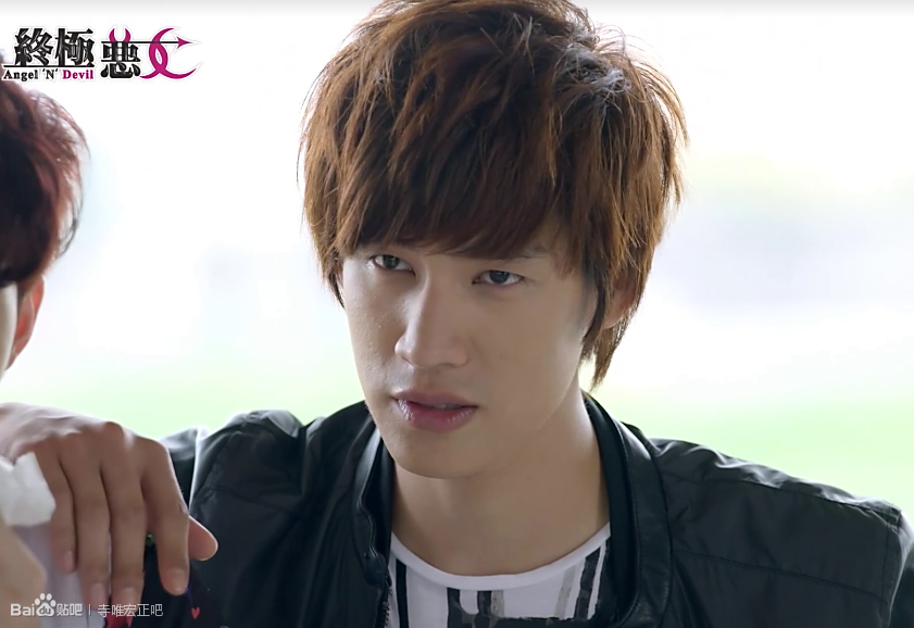  p>罗弘证,1989年7月26日出生,中国台湾男演员,毕业于 a target="