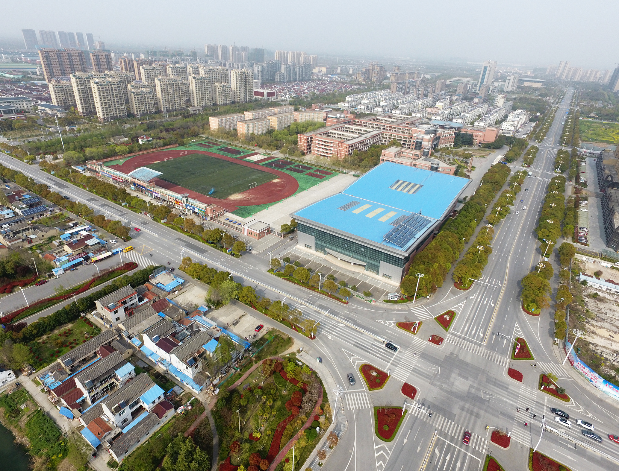  p>东台—灵武公路,简称东灵线,是中国境内的普通