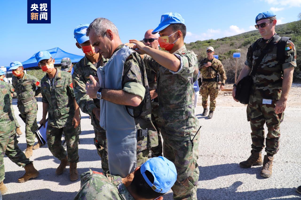 现作联合国驻黎巴嫩临时部队(联黎部队)司令.