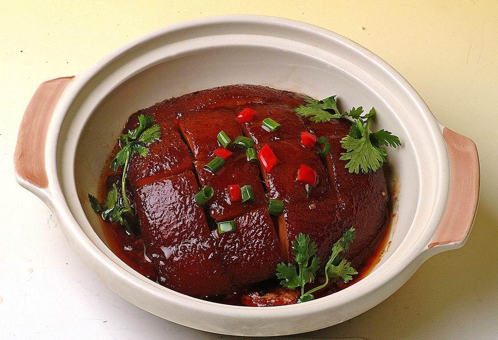 是中国的高级名菜和传统菜肴. /p>