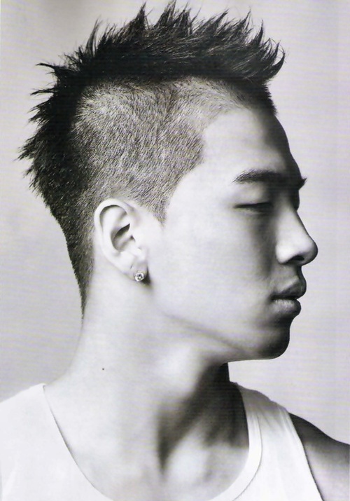  p data-id="gns08wi3mt">taeyang(太阳,      ),本名东永裴