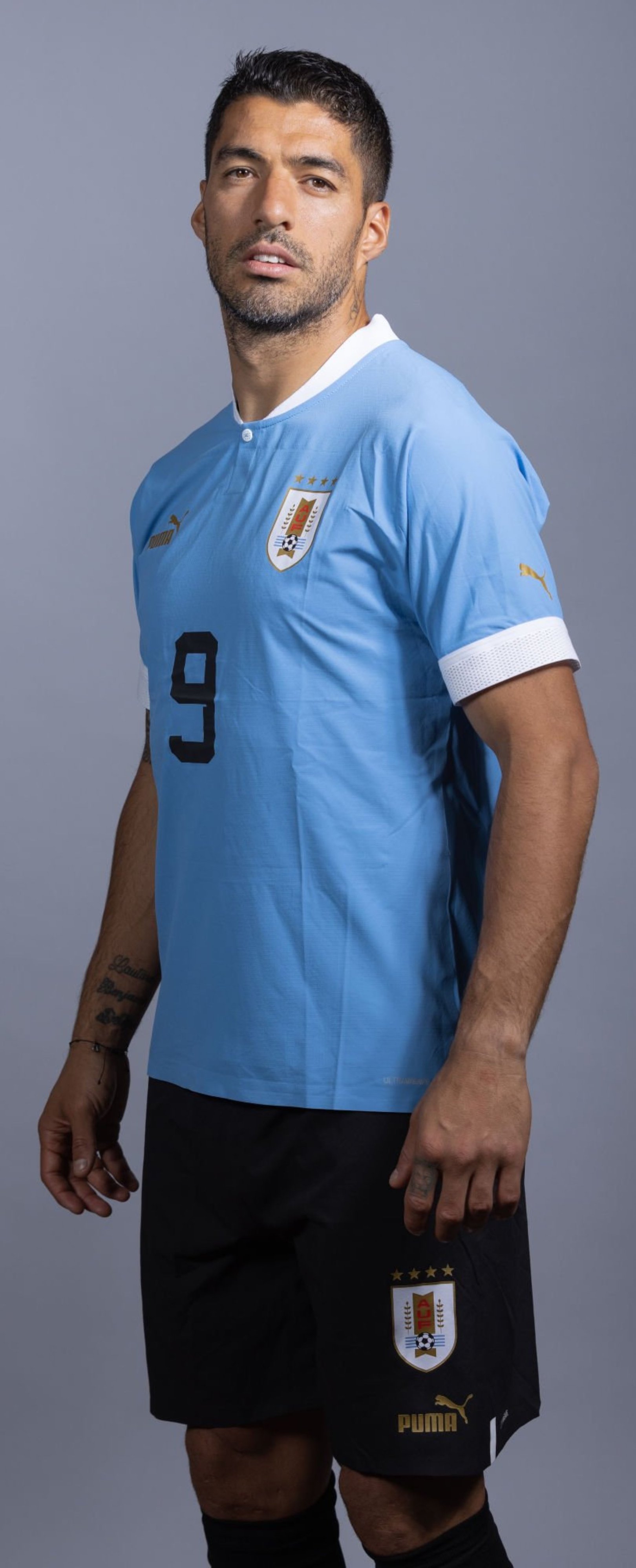 全名 b>路易斯·阿尔韦托·苏亚雷斯·迪亚斯 /b>(luis alberto