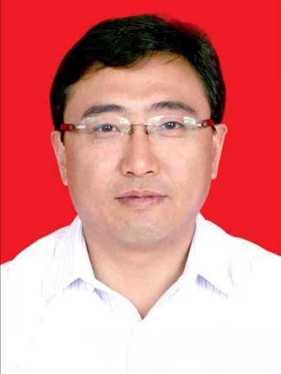  /span>现任河北省张家口市宣化区人大常委会党组书记,主任