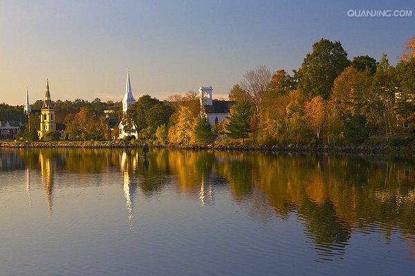 加拿大东南部的一省,由新斯科舍半岛和 a target="_blank" href="