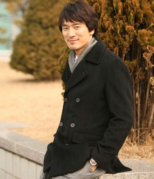  p data-id="gnvgle2cjz">金民俊1976年7月24日出生于韩国釜山,韩国