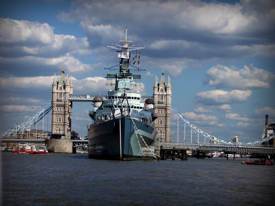 her majestys palace and fortress, the tower of london