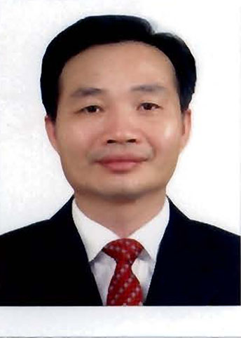  /p> p>现任深圳市国资委党委副书记,纪委书记. /p>