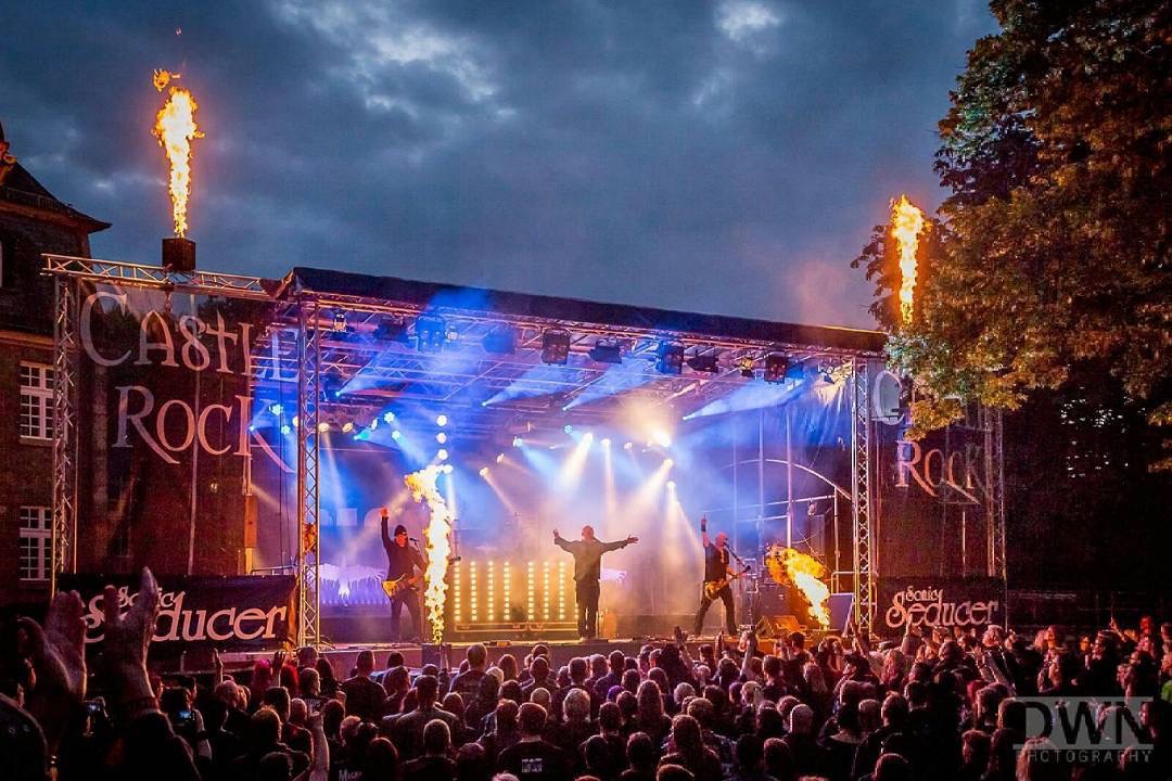 德国哥特 a target="_blank" href="/item/摇滚乐队/6817285" data