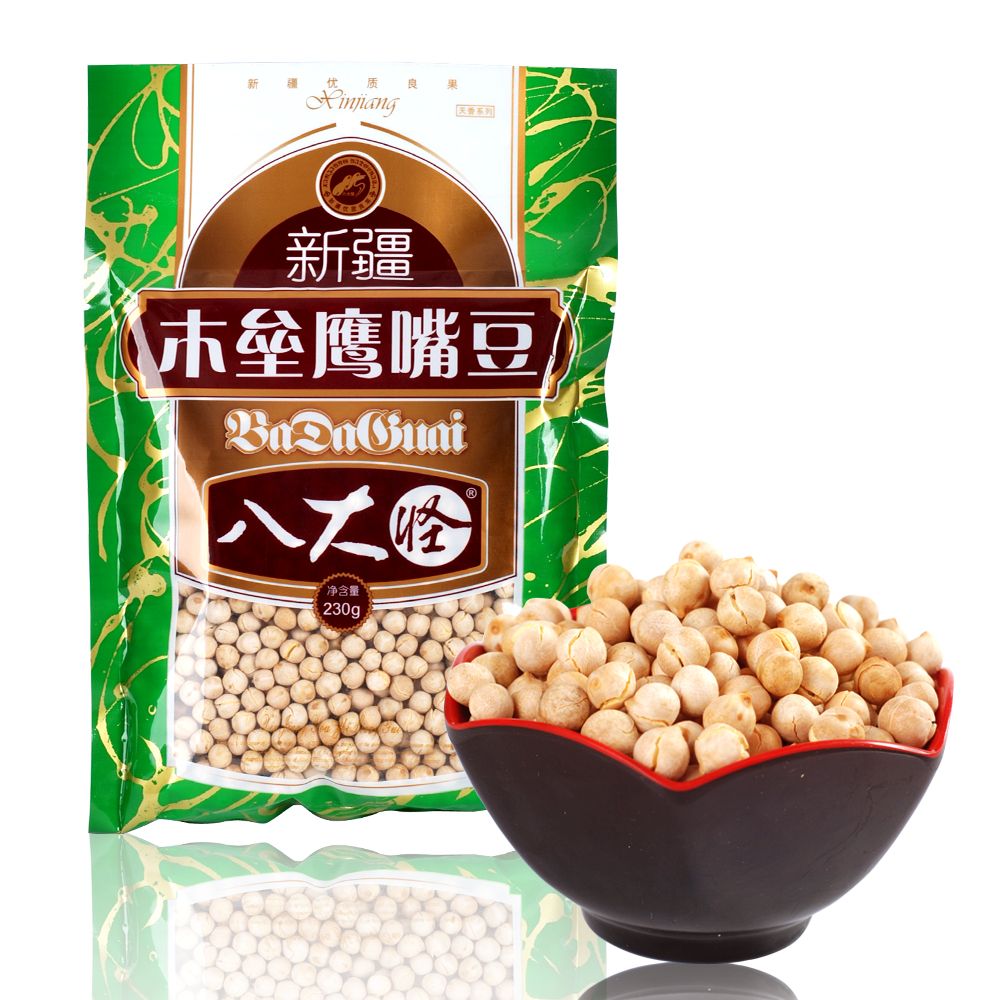 的鹰嘴豆,罗布泊的罗布麻茶,伊犁奶酪,哈密的哈密瓜干和喀什的巴旦木