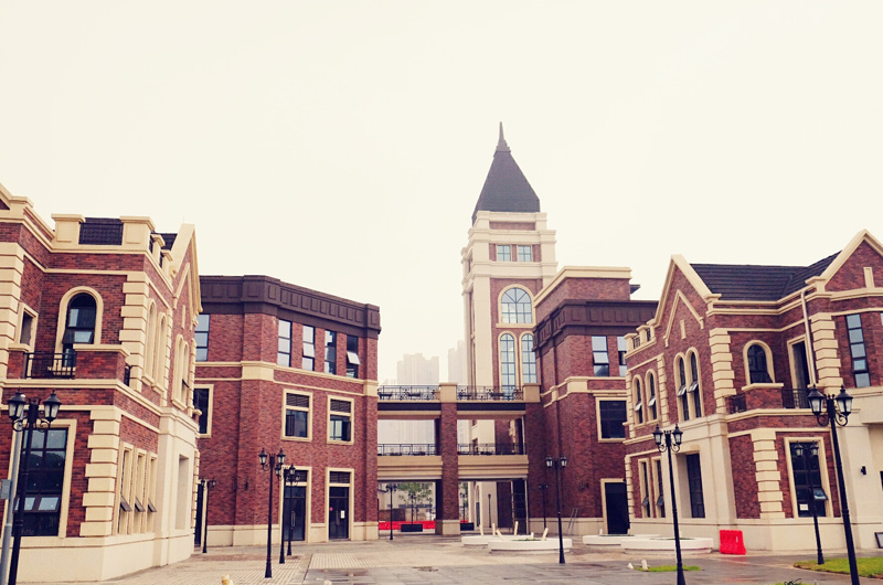 圭塘河岸·悠游小镇