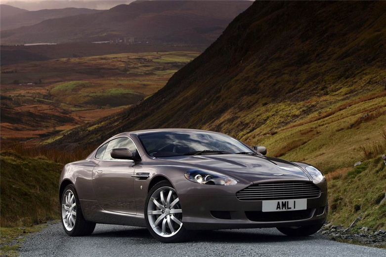 标志着这个英国传奇超级跑车品牌的复兴