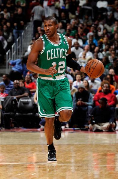  p>莱昂德罗·巴博萨(leandro barbosa),1982年11月28日出生于 a