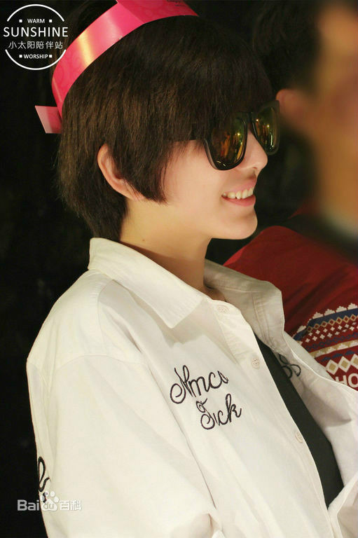  p>刘忻(moraynia),1984年6月8日出生于黑龙江省哈尔滨市南岗区.