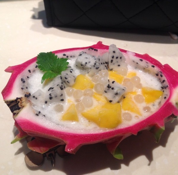 香芒火龙果西米露