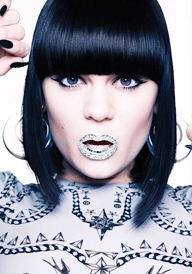  p>jessie j(全名:jessica ellen cornish),1988年3月27日出生于英国