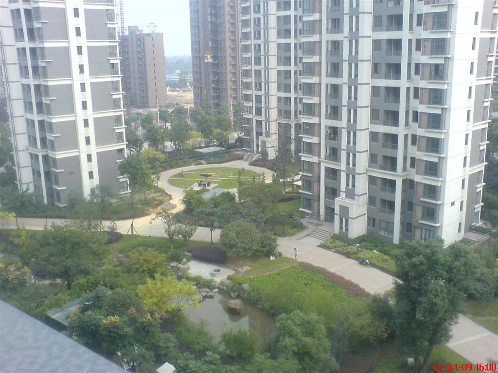  p>庭院深深小区是杭州市 a target="_blank" href="/item/余杭区