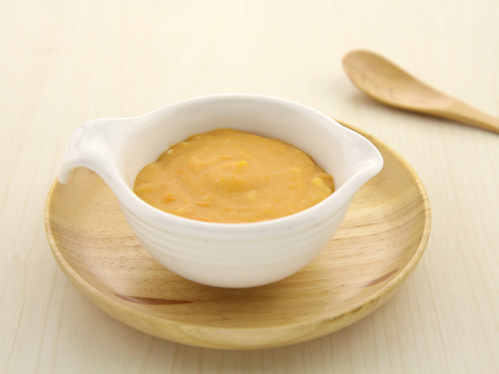  p>红薯香蕉米糊是一道简单的家常美食,味道香甜可口,又有多种营养