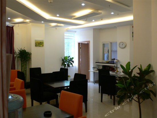 在心中"之理念,为客户提供方便快捷,安全舒适,友好实惠的旅行住宿服务