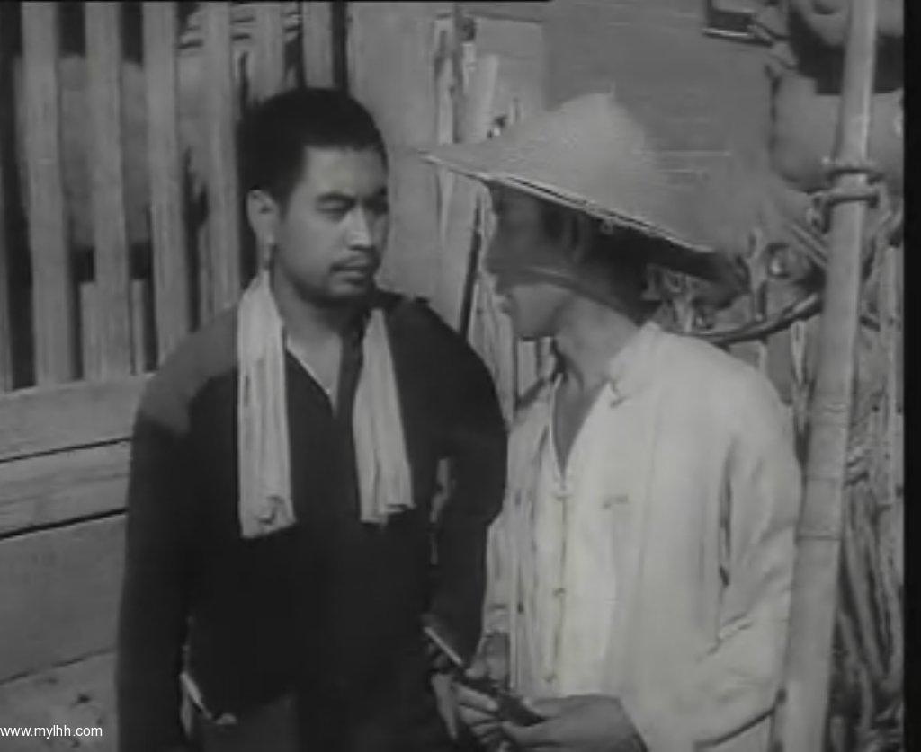  p>《三进山城》是长春电影制片厂于1965年摄制,1966年上映的抗日题材