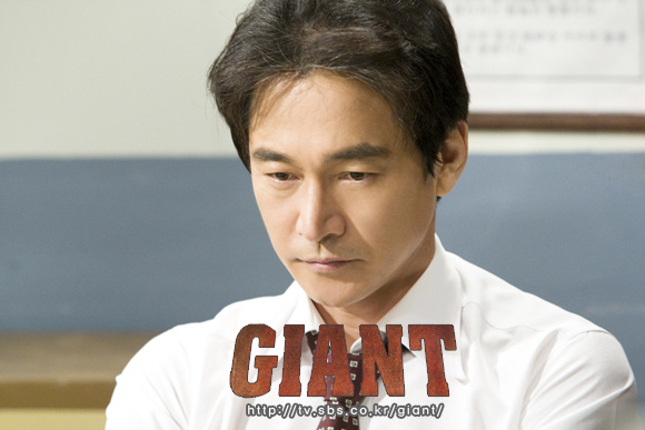  p>《巨人》是 a href="#">韩国sbs电视台 /a>2010年播出的创社20年