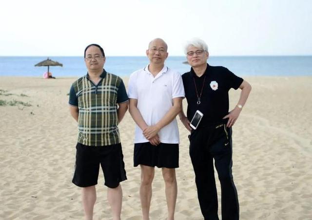 孙侃：写作是一件幸福的事_百科TA说