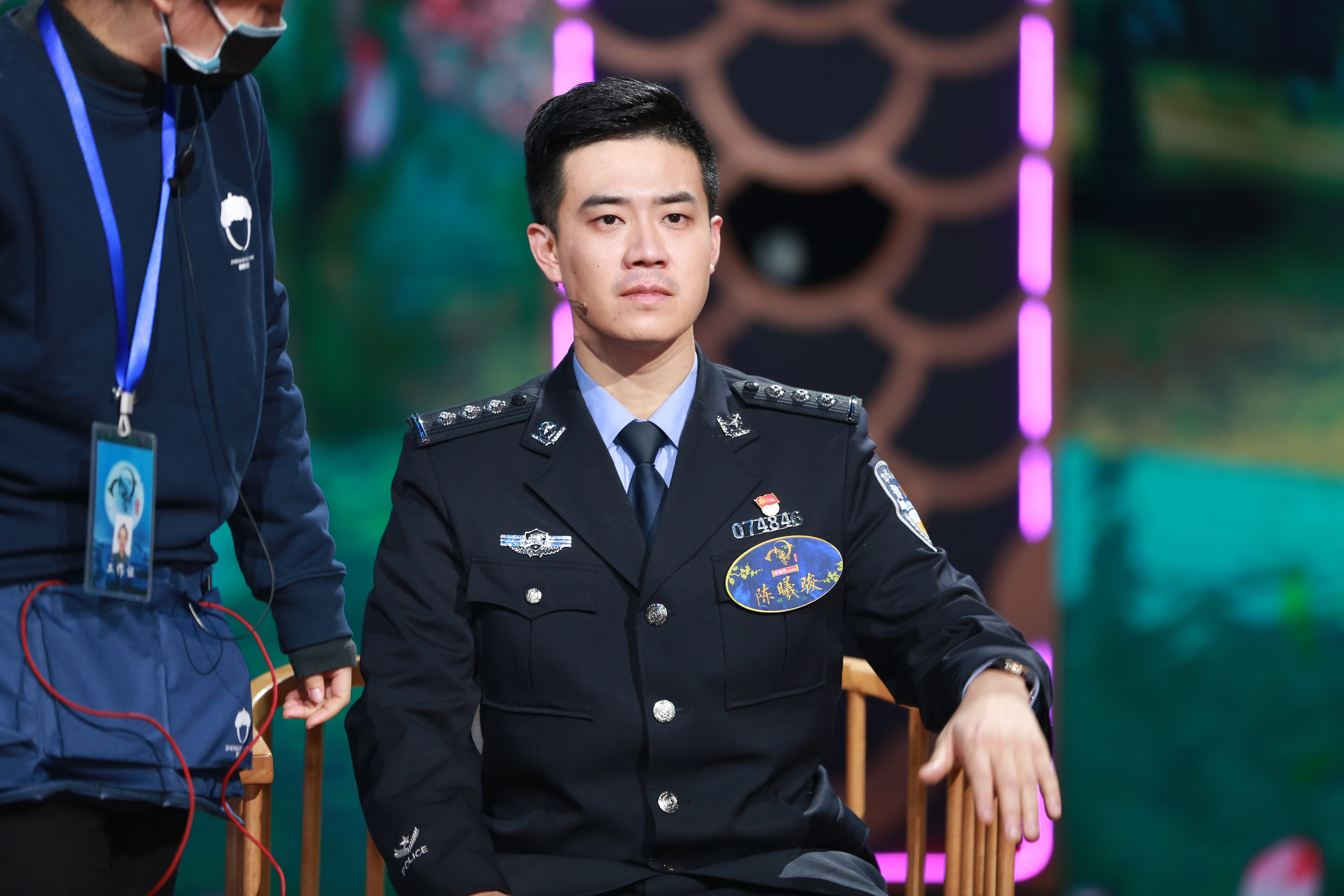  p data-id="gnayjje2na">陈曦骏,中国诗词大会第六季总冠军,中国诗词