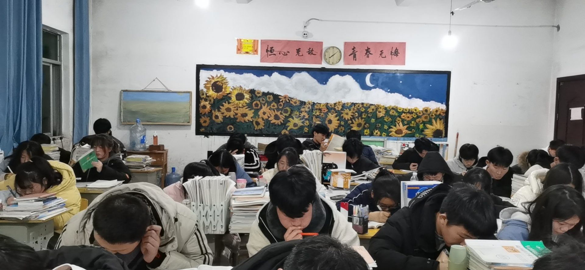 class="ref" data-ctrid="t90djyzcpuqc">江西省鹰潭市余江区桃李学校