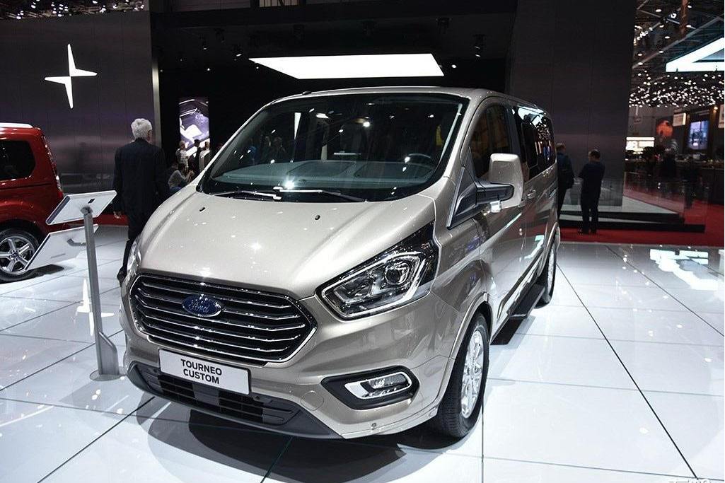  p>tourneo custom是福特(进口)旗下中型mpv. /p>