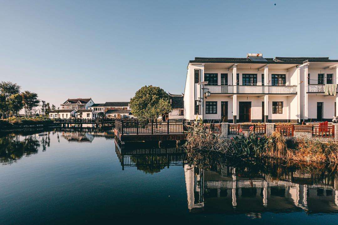  p data-id="gnx2ob13cg">油车港镇,隶属于浙江省嘉兴市秀洲区,地处 a