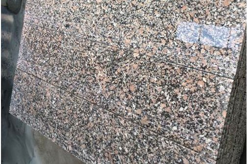  /p> p data-id="tbttt6flhp3l">梨花红花岗岩产地在中国河南,颜色为