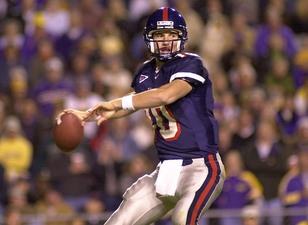  p>伊莱·曼宁(eli manning),全名以利沙·奈尔森·曼宁(elisha