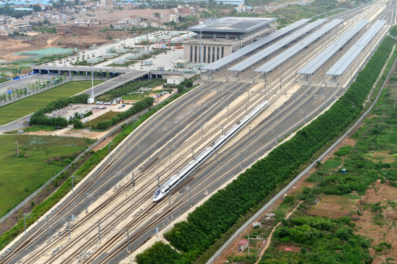  p>宝兰高速铁路(baoji-lanzhou high-speed railway),即 a data