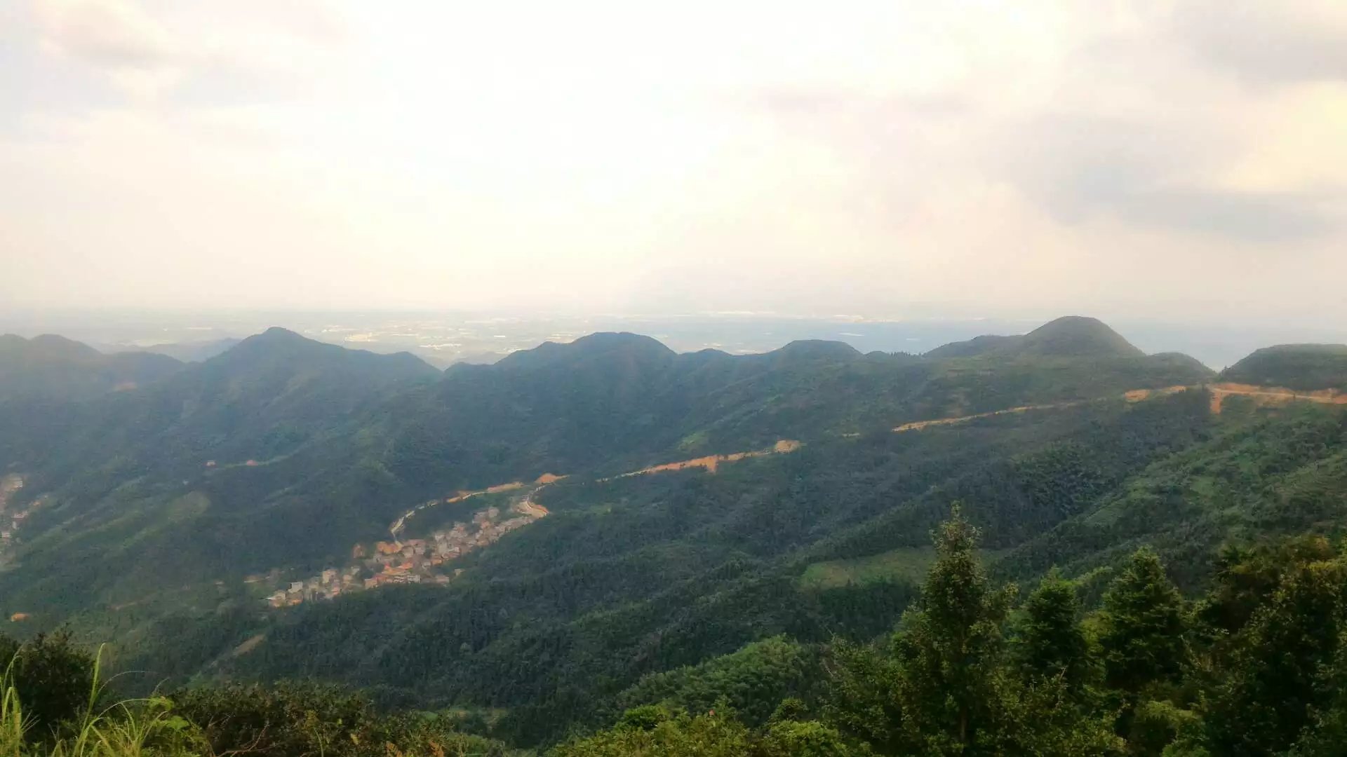  p>位于江西省丰城, a target="_blank" href="/item/崇仁/7389853"