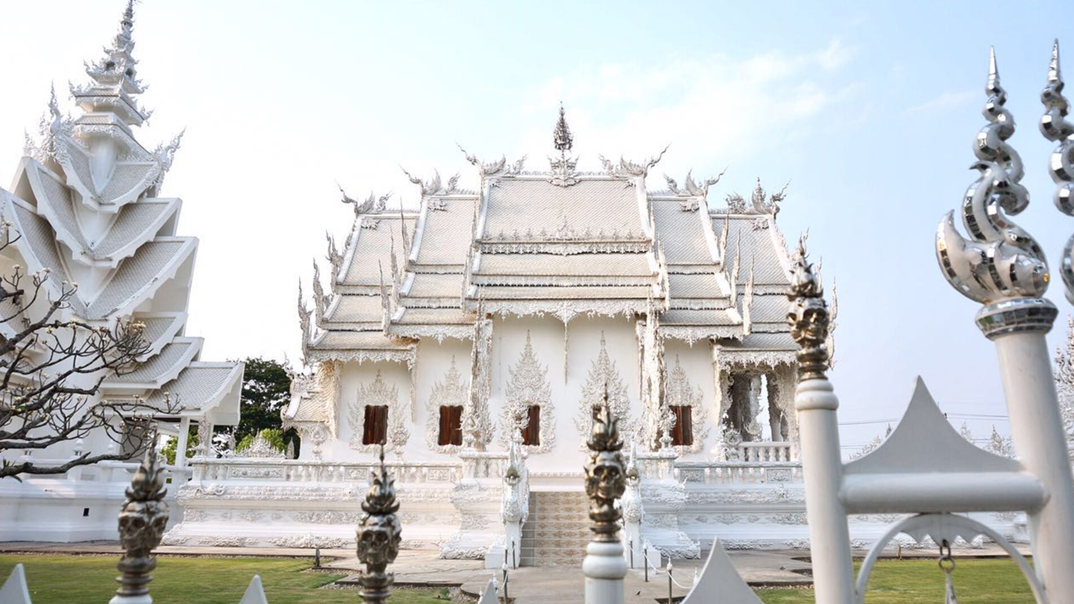  p>泰国chiang rai内的 a target="_blank" href="/item/白龙寺/63928