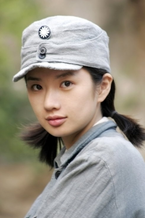  p>苑冉,1979年3月19日出生于黑龙江省哈尔滨市,毕业于中央戏剧学院