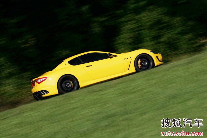 全称"玛莎拉蒂gran turismo",是一款适合长距离高速行驶的豪华轿跑车