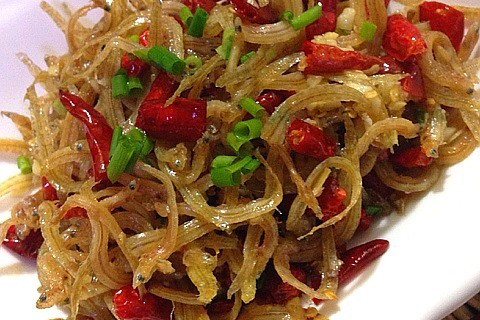 干煸香辣银鱼干