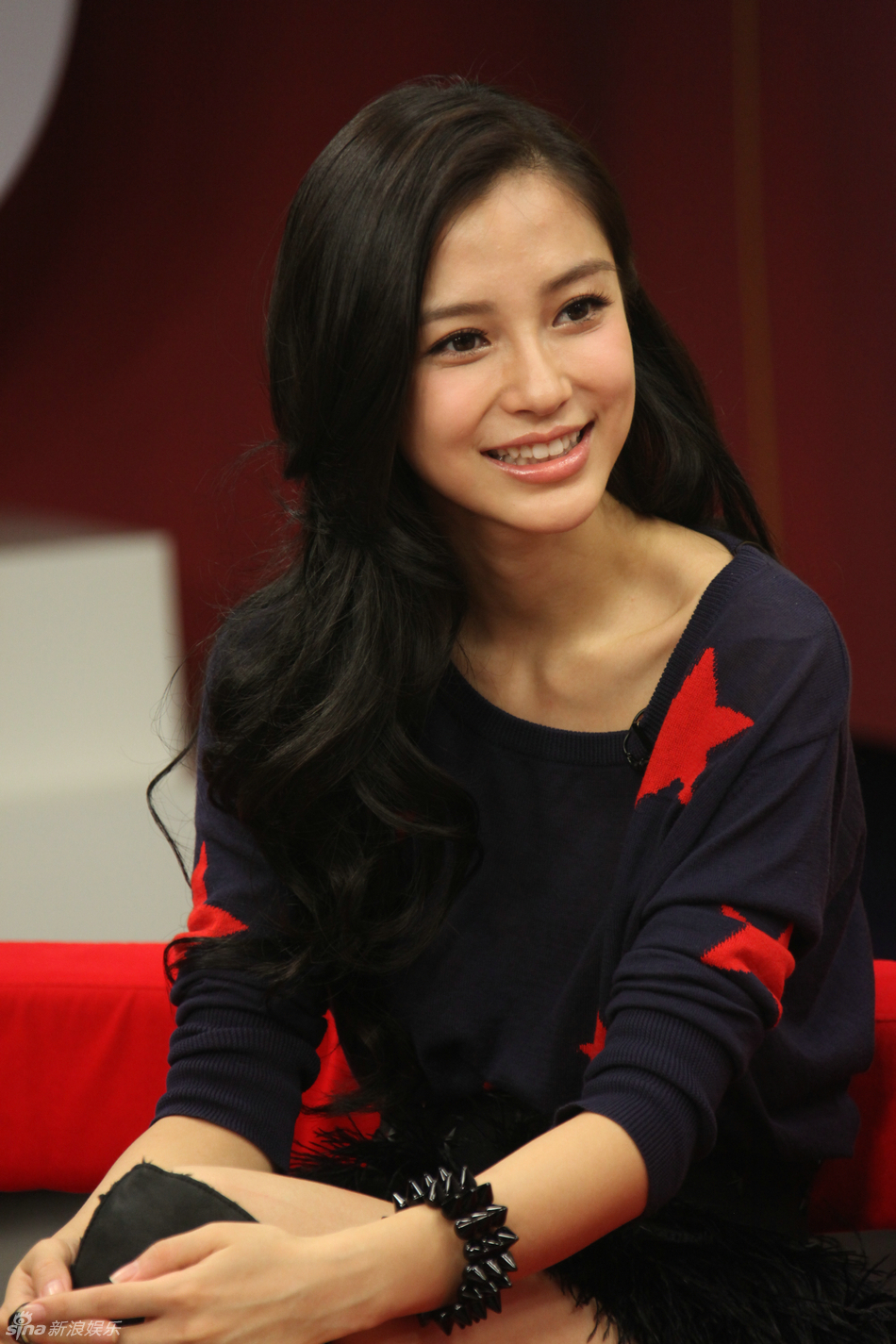  /p> p>2002年,还是学生的桂纶镁便出演了个人的首部电影作品《 a