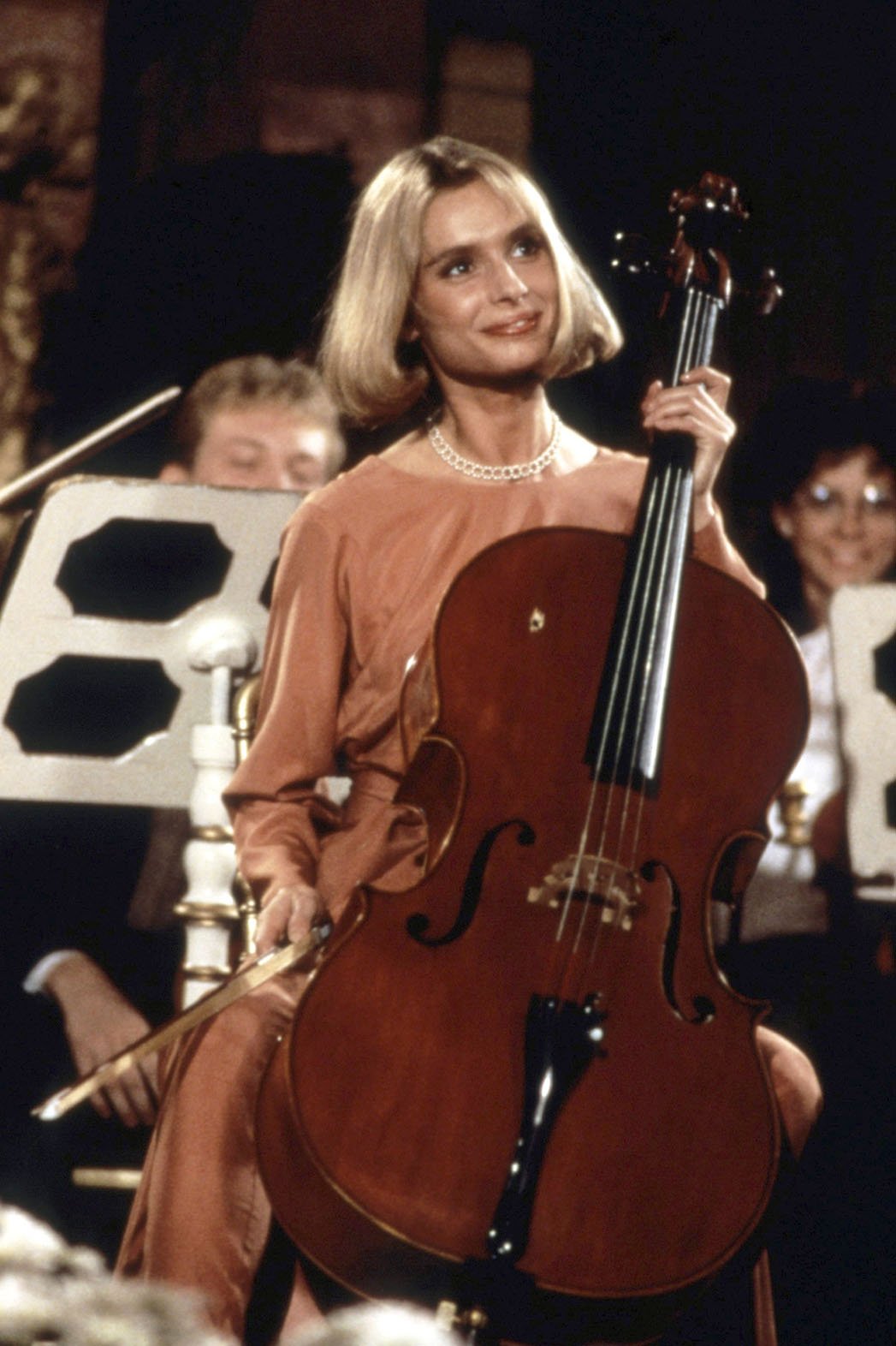  p>《007之黎明生机》是由 a target="_blank" href="/item/约翰