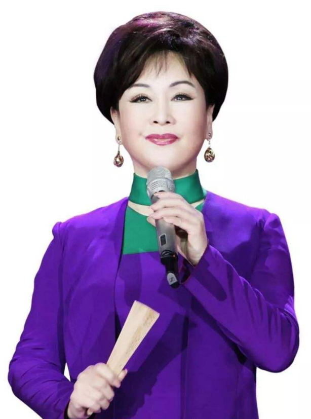 年11月10日出生于 a target="_blank" href="/item/云南省/18664752"