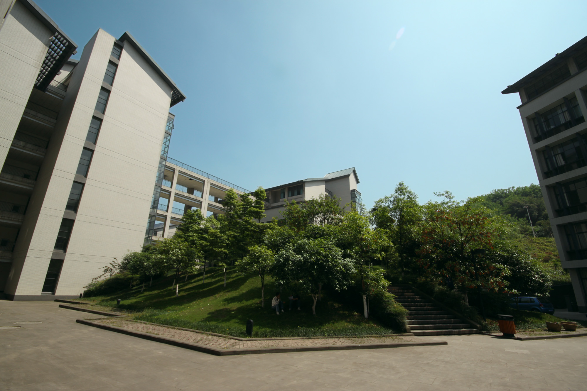 重庆工业管理学院