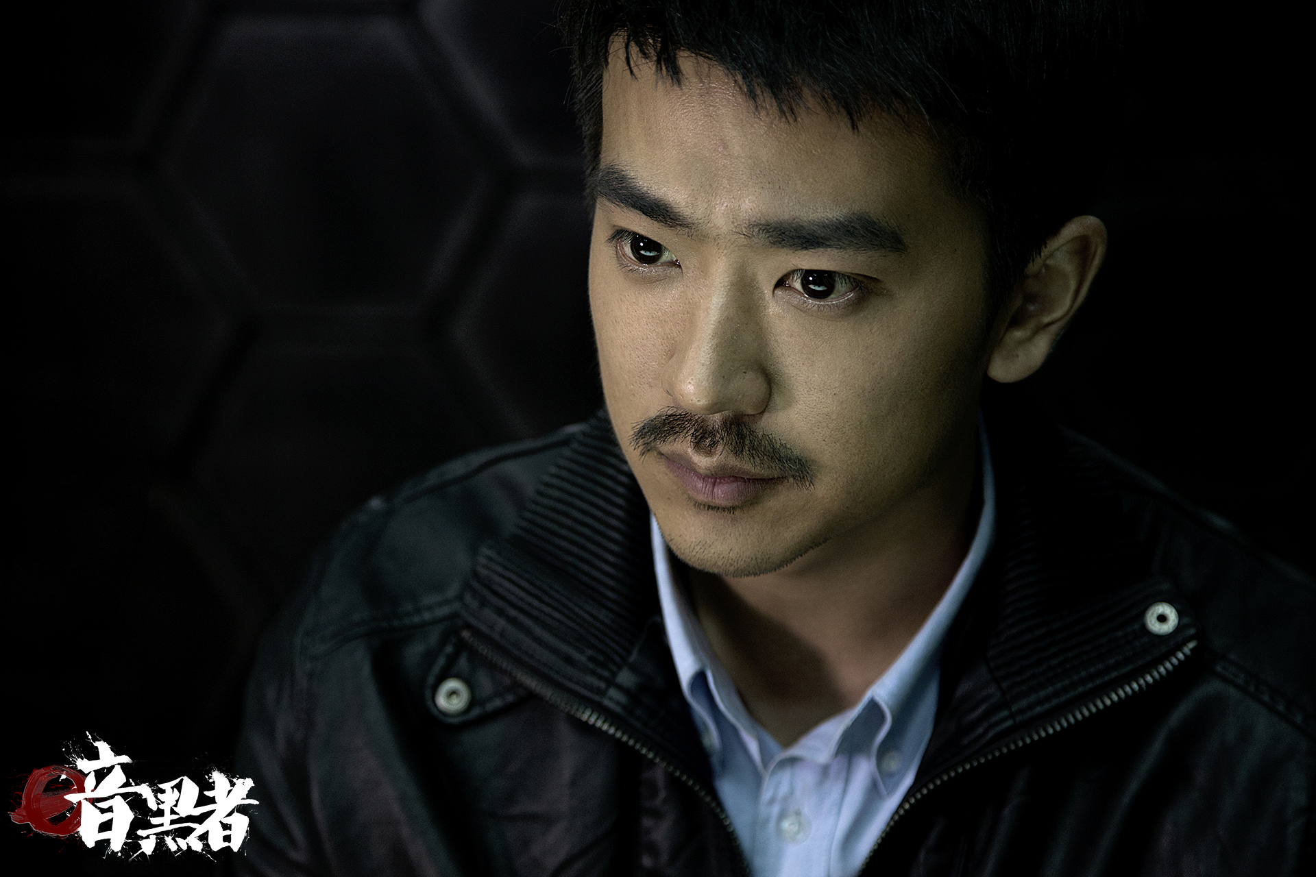  p>李岷城,1987年3月15日出生于辽宁省盘锦市,中国内地男演员,毕业于 