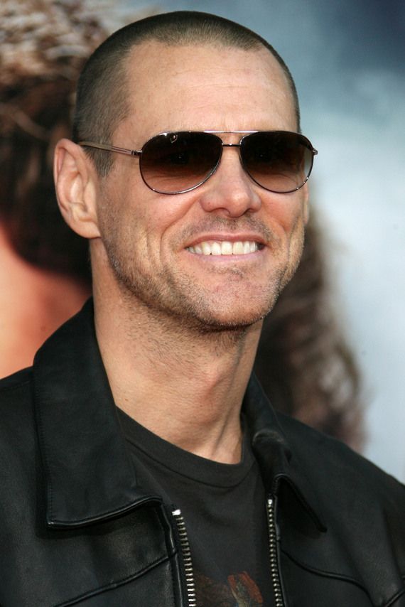  p>金·凯瑞(jim carrey),1962年1月17日出生于加拿大安大略省纽马克