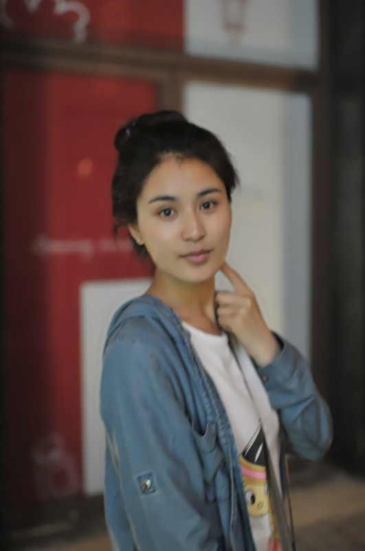  p data-id="gnx3sash6d">德姬,出生于四川省阿坝藏族羌族自治州,毕业