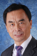 赵平