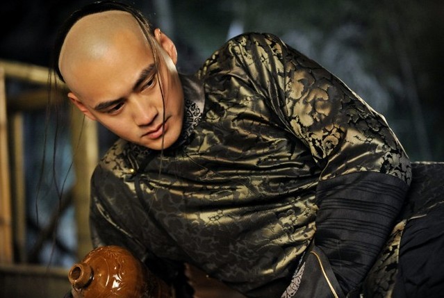  p>袁弘,1982年8月23日出生于湖北省武汉市,中国内地影视男演员,毕业