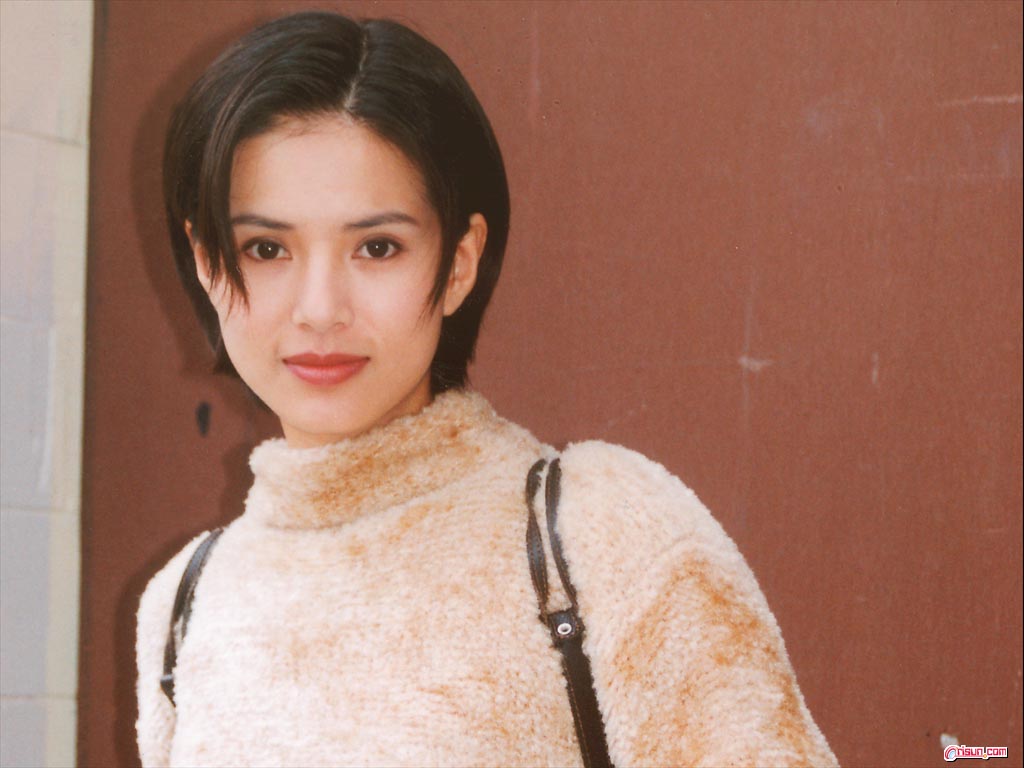  p>李若彤,原名李慧娴,1966年8月16日出生于中国香港,中国香港影视女