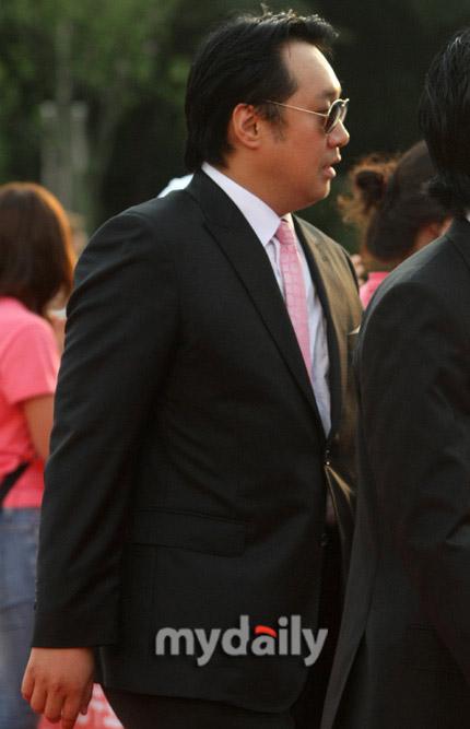  p>朴相勉,韩国男演员,1968年1月27日出生于韩国首尔,毕业于 a target