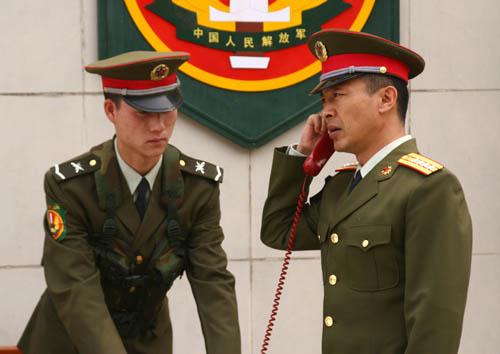  p>和平使命联合军演是上海合作组织的联合军事演习,是一场应对各国